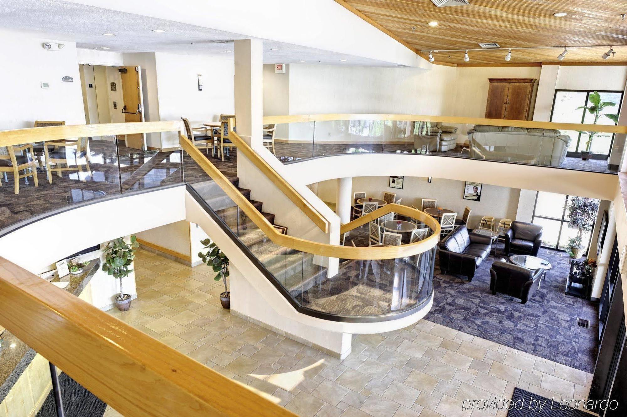 Hotel Livinn Cincinnati North/